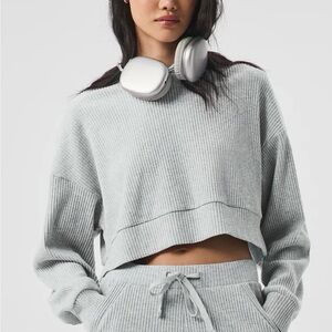 Alo Muse Crop Gray Hoodie – Size S